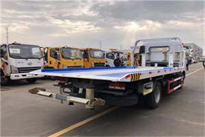 乐至汽车救援补胎